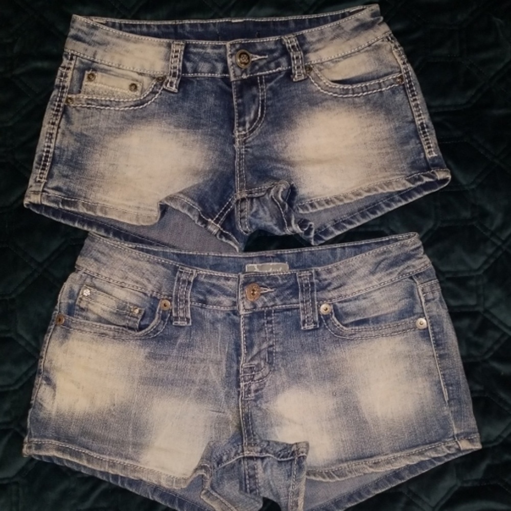 🌺SOLD🌺Soundgirl shorts 2 pairs